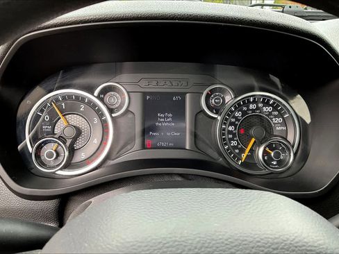 Used 2020 RAM 2500 Big Horn image 25