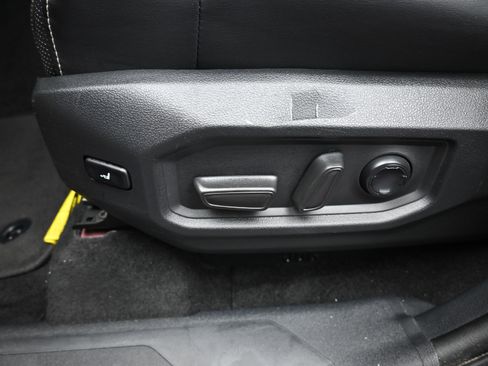 Used 2023 Toyota Tundra Capstone image 9