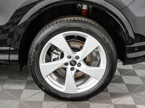 New 2025 Audi Q5 Premium Plus image 38