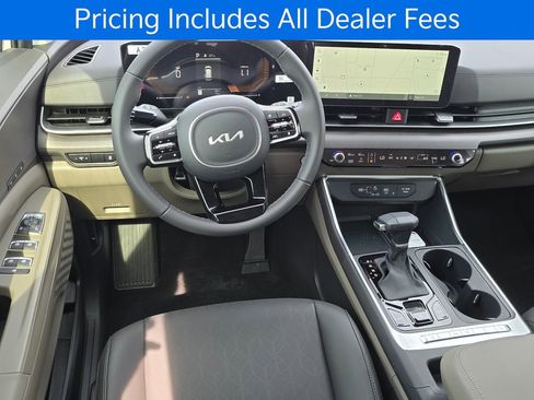 New 2026 Kia Carnival EX FWD image 13