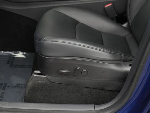 Used 2020 Tesla Model Y Performance image 22