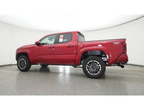 Used 2025 Toyota Tacoma TRD Sport AWD/4WD image 26