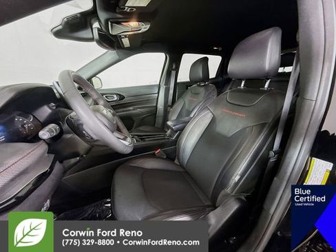 Used 2024 Jeep Compass Trailhawk AWD/4WD image 22