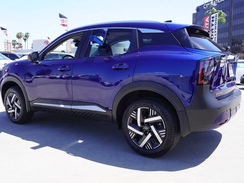 Used 2026 Nissan Kicks SV FWD image 5