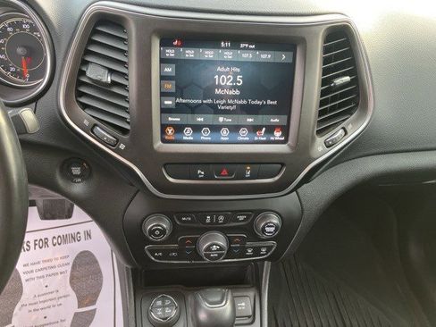 Certified 2021 Jeep Cherokee Trailhawk w/ Trailer Tow Group image 16