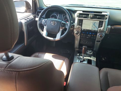 Certified 2020 Toyota 4Runner Limited AWD/4WD image 16