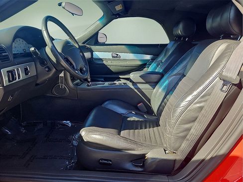 Used 2002 Ford Thunderbird image 10