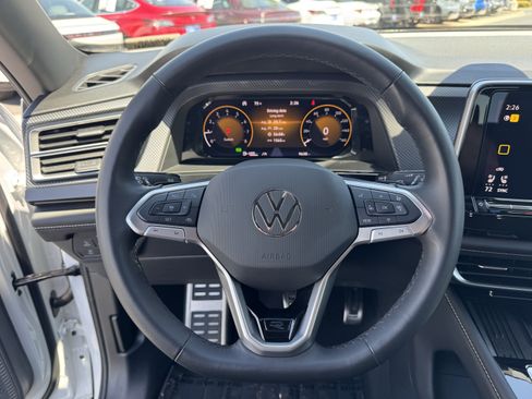 Certified 2026 Volkswagen Atlas Cross Sport SEL Premium R-Line AWD/4WD image 18