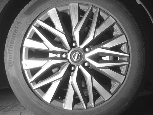 Used 2025 Nissan Altima 2.5 SV FWD image 13