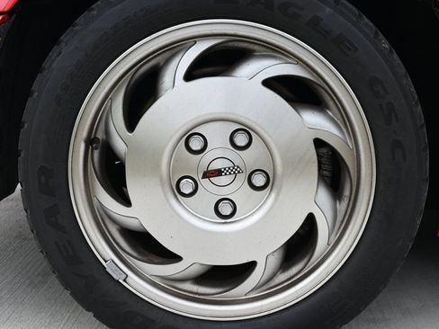 Used 1994 Chevrolet Corvette Base image 51