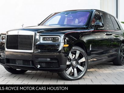 Used 2023 Rolls-Royce Cullinan w/ Dark Exterior Package
