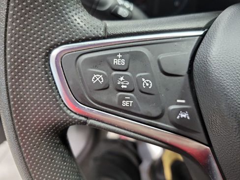 Used 2025 Chevrolet Malibu LT image 35