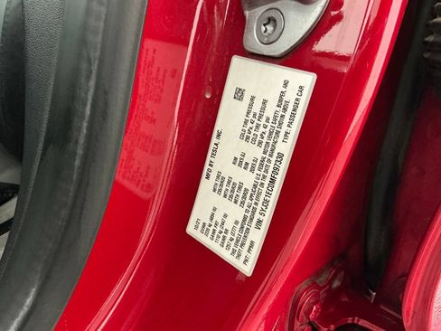Used 2021 Tesla Model 3 Performance AWD/4WD image 29
