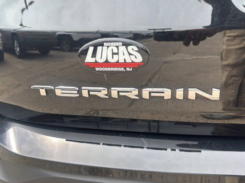 Used 2023 GMC Terrain SLE w/ Driver Convenience Package AWD/4WD image 43