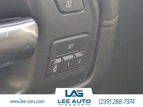 Used 2020 GMC Sierra 1500 SLT w/ SLT Premium Package image 18