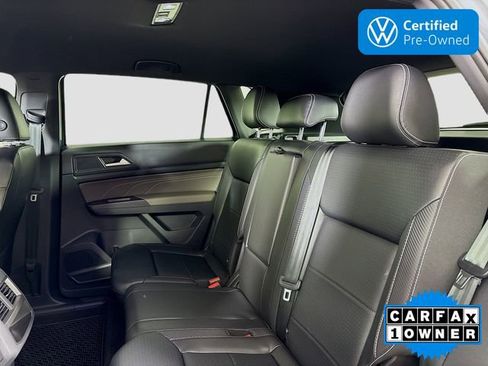 Certified 2022 Volkswagen Atlas Cross Sport SE AWD/4WD image 22