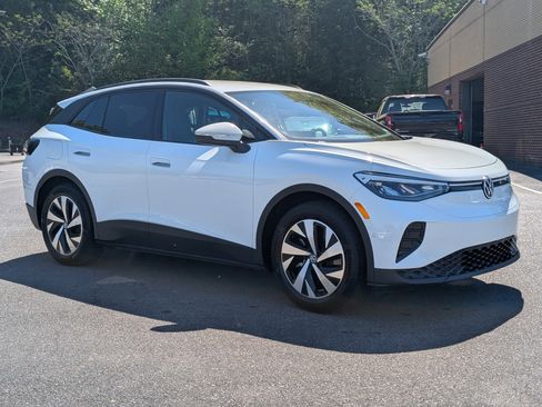 Used 2023 Volkswagen ID.4 2WD image 11