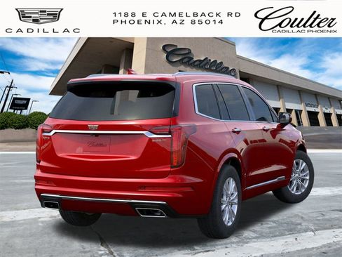 New 2025 Cadillac XT6 Luxury image 4