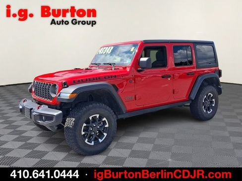 Used 2026 Jeep Wrangler Unlimited Rubicon AWD/4WD image 3