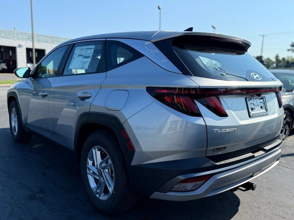 New 2025 Hyundai Tucson SE FWD image 5