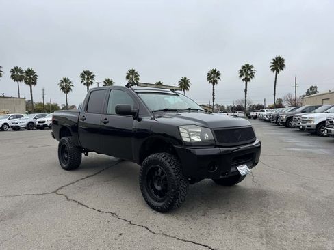 Used 2012 Nissan Titan S image 15