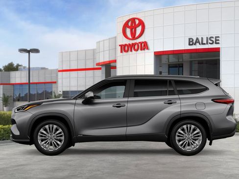 New 2026 Toyota Highlander Platinum AWD/4WD image 4