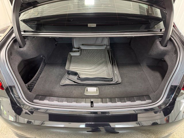 Used 2021 BMW 330e xDrive w/ Driving Assistance Package AWD/4WD image 9
