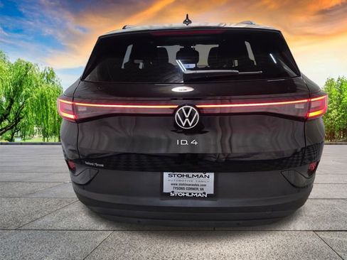 Certified 2022 Volkswagen ID.4 Pro S image 5