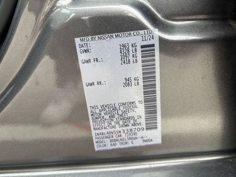 Used 2025 Nissan Altima 2.5 SV FWD image 29