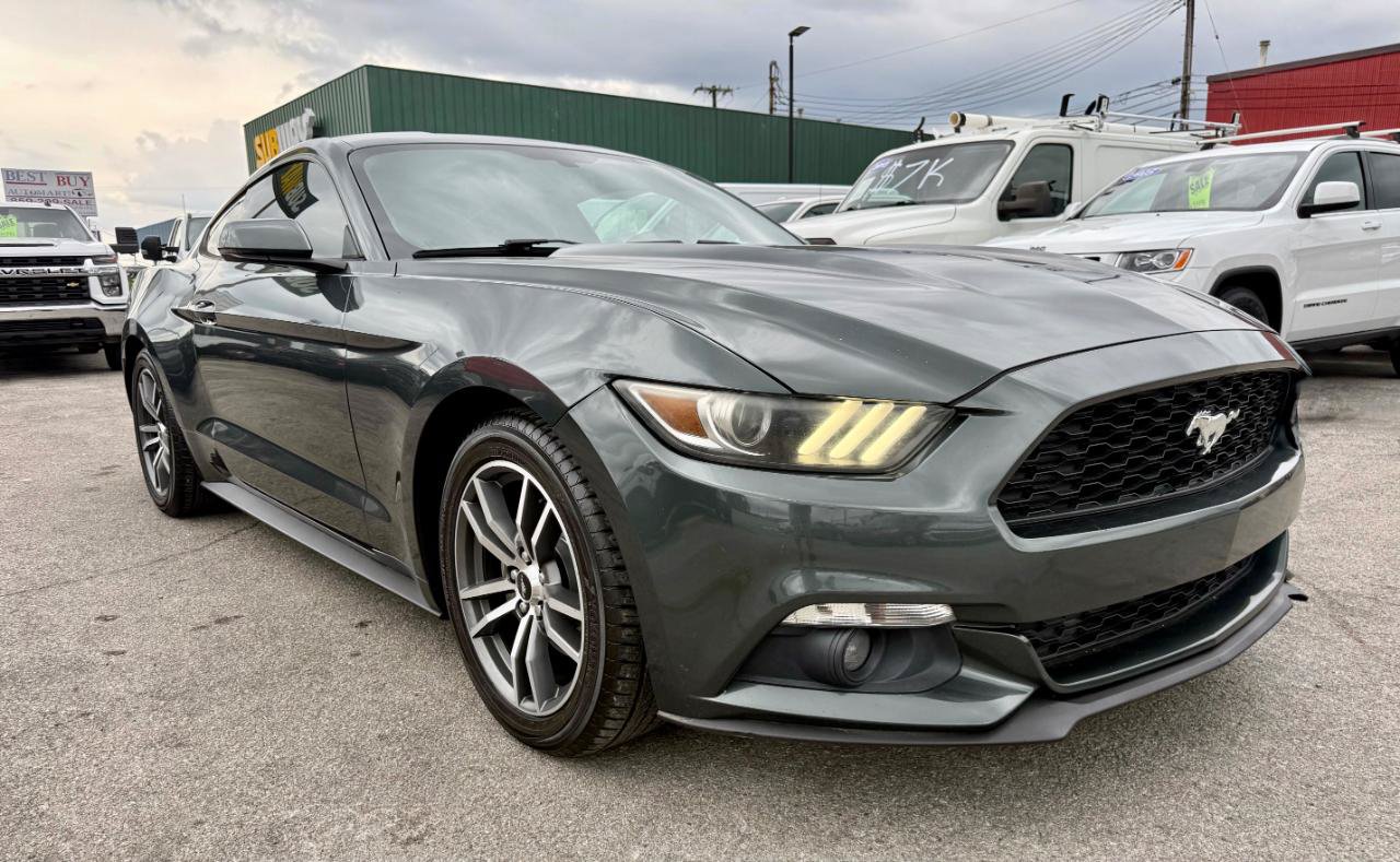 Used 2015 Ford Mustang Premium RWD image 7