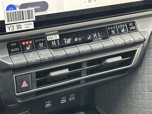 New 2026 Toyota Camry XLE image 29