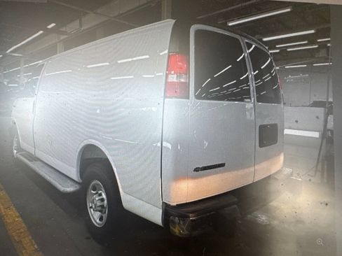 Used 2025 Chevrolet Express 2500 w/ Driver Convenience Package RWD image 2