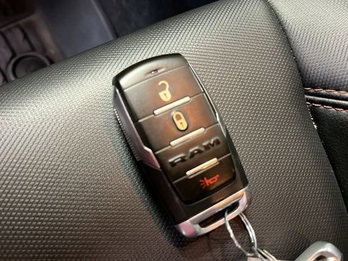 Used 2019 RAM 1500 Rebel AWD/4WD image 36