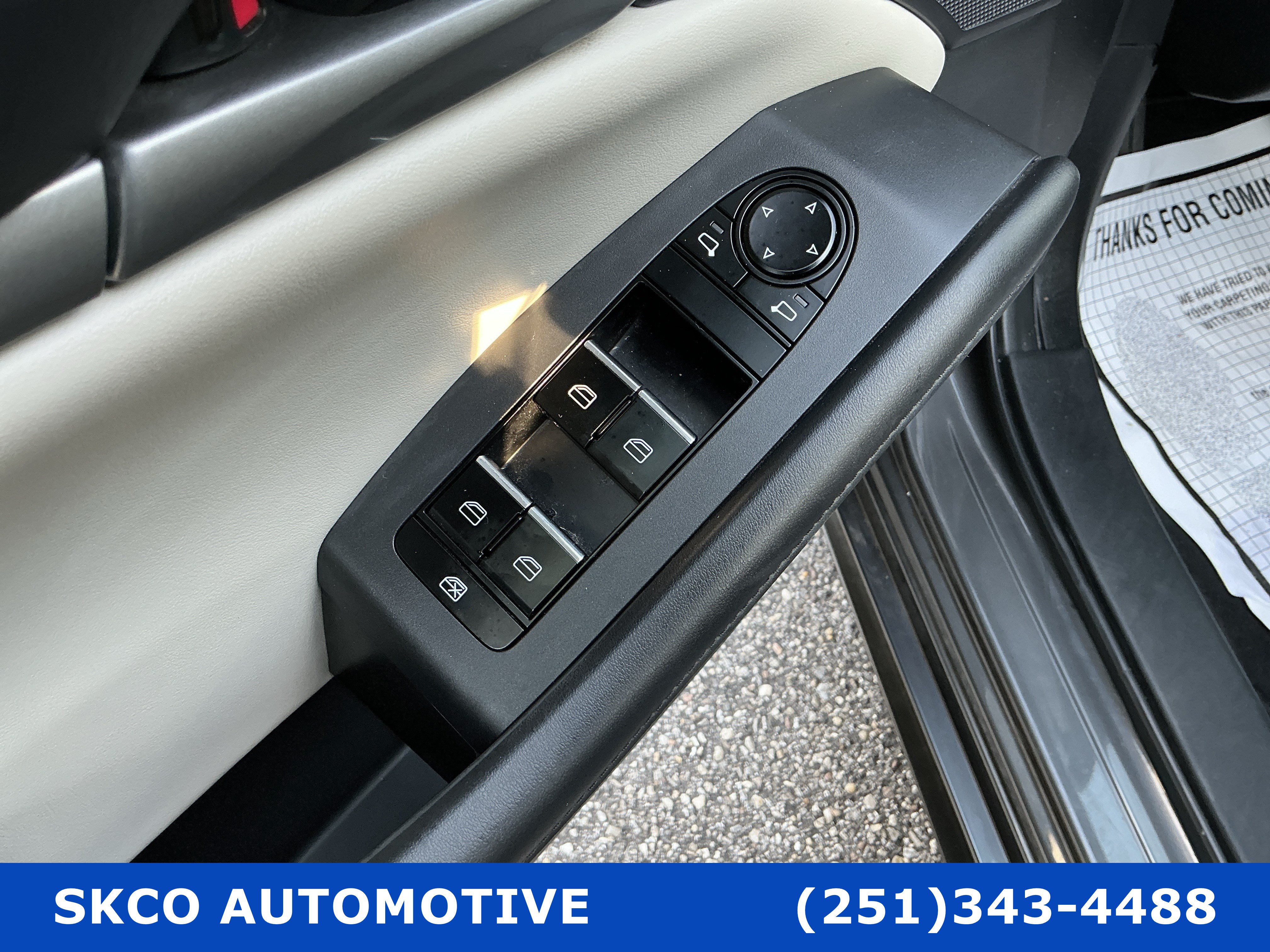 Used 2020 MAZDA MAZDA3 Hatchback FWD image 22