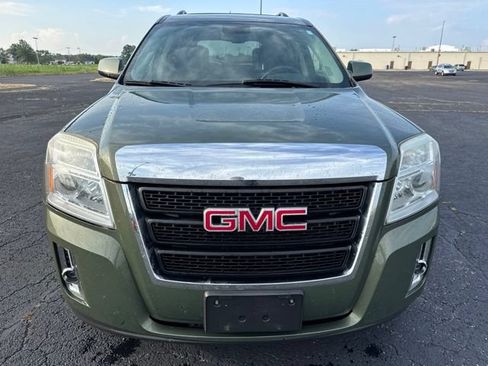 Used 2015 GMC Terrain SLE w/ Convenience Package AWD/4WD image 2