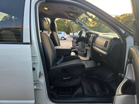 Used 2005 Dodge Ram 3500 Truck ST RWD image 22