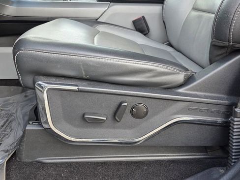 Certified 2022 Ford F150 Lariat w/ Trailer Tow Package image 14