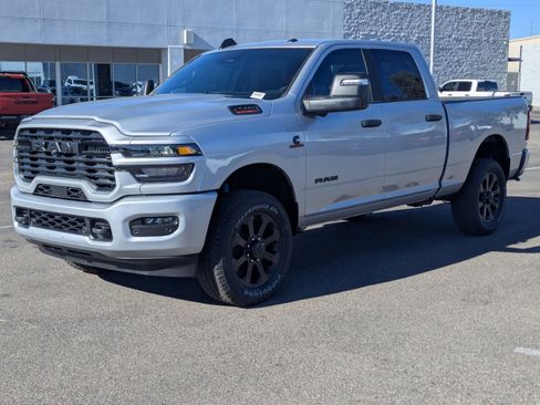 New 2026 RAM 2500 Big Horn AWD/4WD image 5