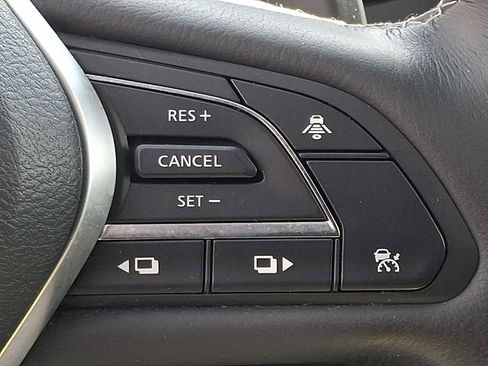 Used 2019 INFINITI QX50 Essential w/ Premium Heat Package image 24