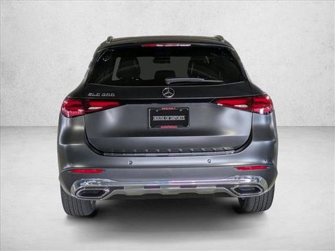 New 2026 Mercedes-Benz GLC 300 image 8