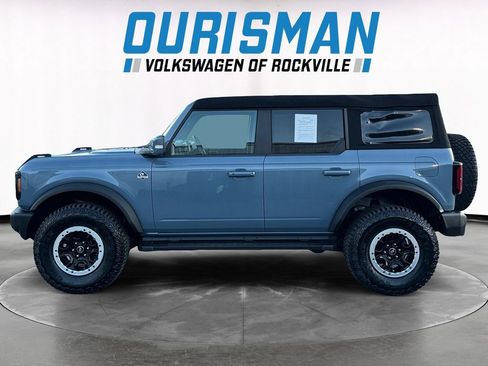 Used 2023 Ford Bronco Outer Banks w/ Sasquatch Package image 3