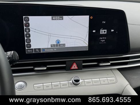 Used 2025 Hyundai Elantra Limited FWD image 29