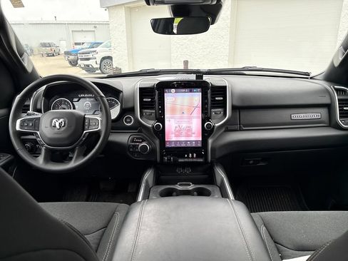 Used 2025 RAM 1500 Big Horn AWD/4WD image 18