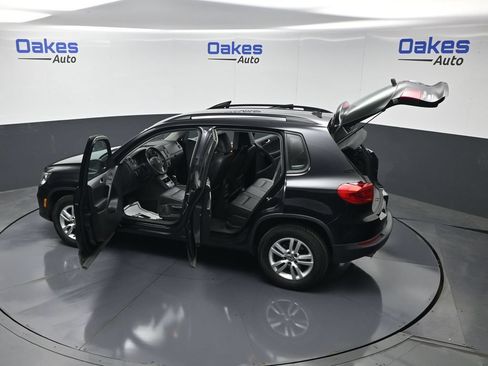 Used 2017 Volkswagen Tiguan S AWD/4WD image 53