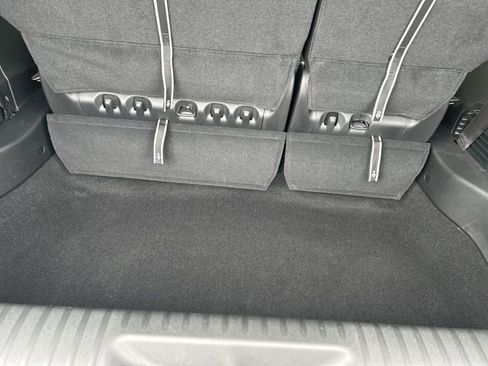 New 2026 Chrysler Pacifica Select image 17