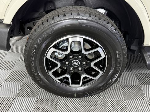 New 2026 Ford Bronco Outer Banks AWD/4WD image 30