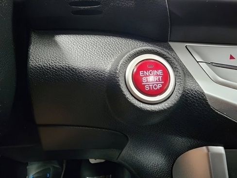 Used 2015 Honda Accord EX-L image 32