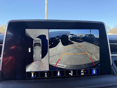 Used 2022 Chevrolet Tahoe LT w/ LT Signature Plus Package image 20