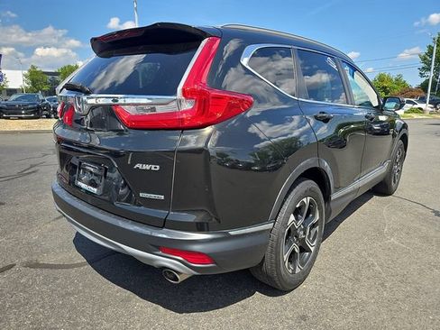 Used 2018 Honda CR-V Touring image 6