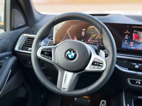 New 2026 BMW X5 xDrive40i w/ M Sport Package image 11